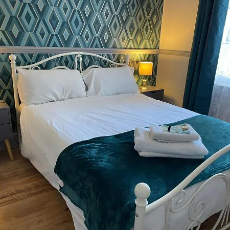 Lilyrose Hotel