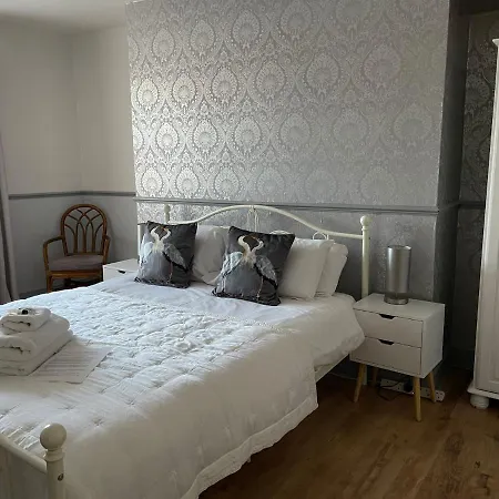 Hotel Lilyrose