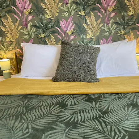 Lilyrose Hotel 3*