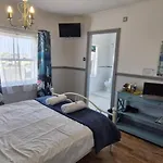 Hotel Lilyrose Whitby