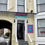 Lilyrose Hotel