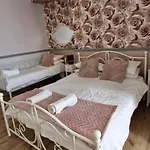 Lilyrose Ξενοδοχείο 3*