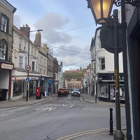 Hotel Lilyrose Whitby