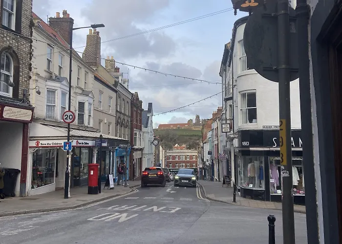 Hotel Lilyrose Whitby