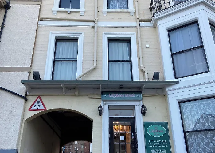 Hotel Lilyrose Whitby