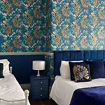 Hotel Lilyrose Whitby